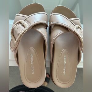 Marc Fisher Tan Sandals 8M